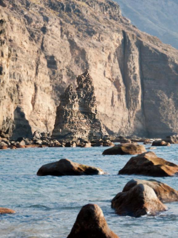 Agaete Beach Rental At Volcanic Natural Pools Luaran gambar